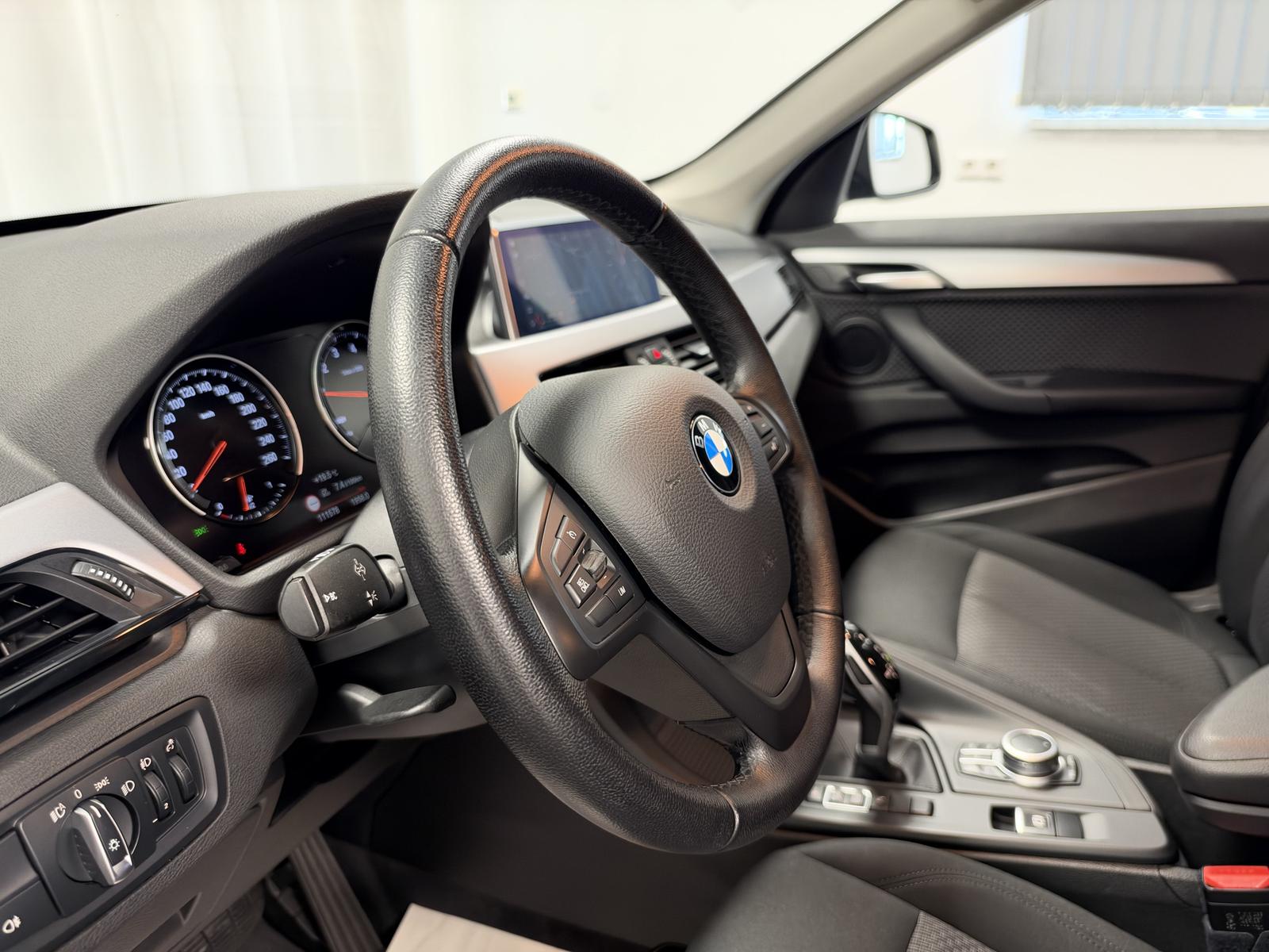 BMW X1 sDrive18i Automatik Advantage LED Navi Kamera, миниатюра 10