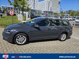 Volkswagen Golf Variant 2.0 TDI SCR SITZHZG+NAVI+PDC+ACCNSW - Volkswagen Golf: Variant