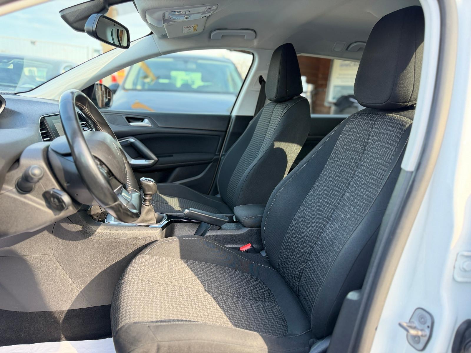 Peugeot 308 SW LED Navi PDC CarPlay Shz 8xAlu, миниатюра 13