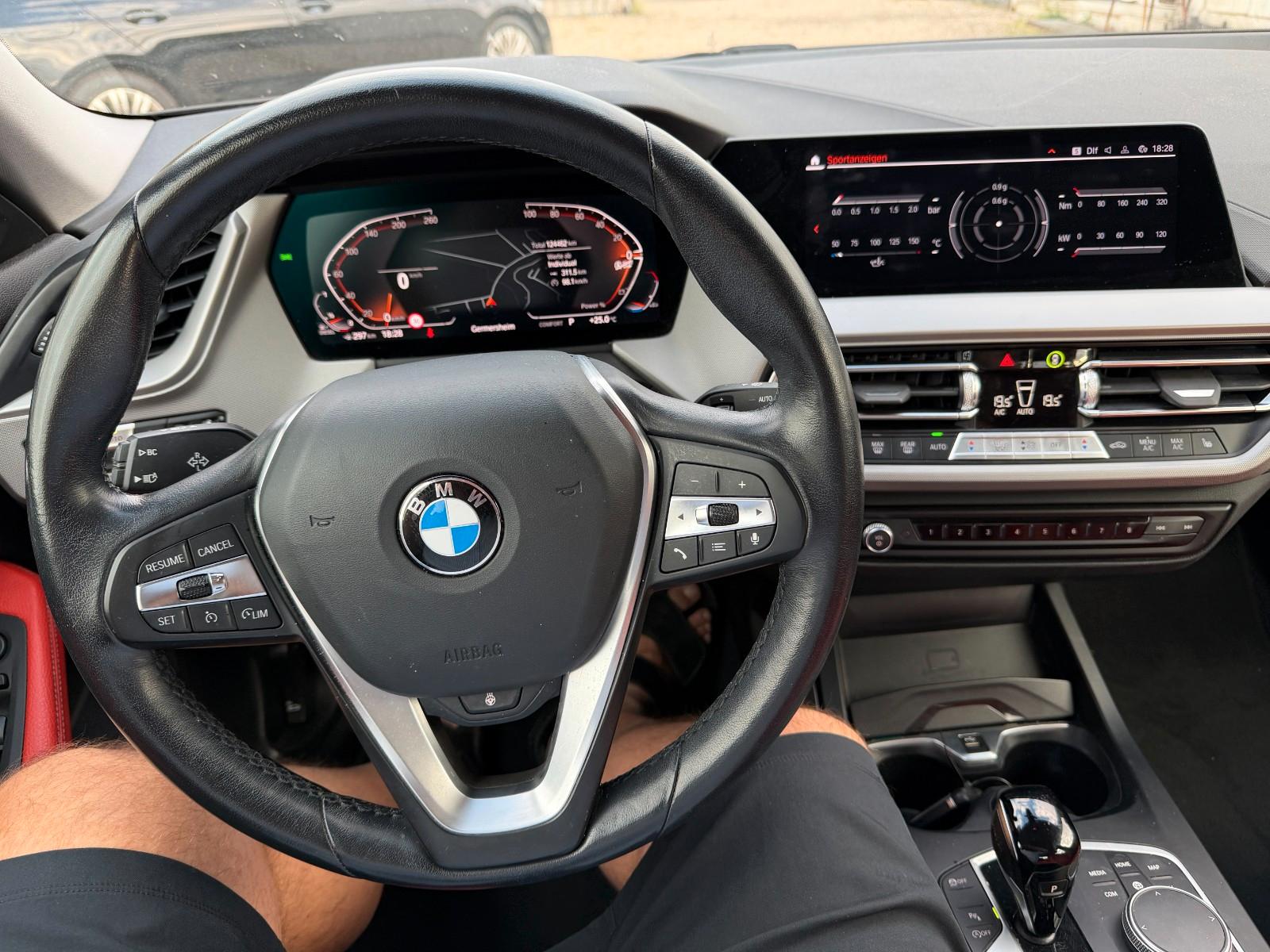 BMW 216 Gran Coupe Advantage+LEDR+LED+AHK+L/SHZ+Live