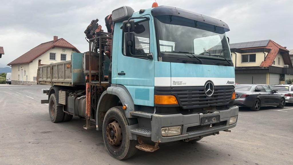 Mercedes-Benz ATEGO 1828 - atlas AK 105.1 - A6- tipper