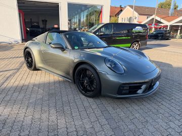 Porsche 992 - 5