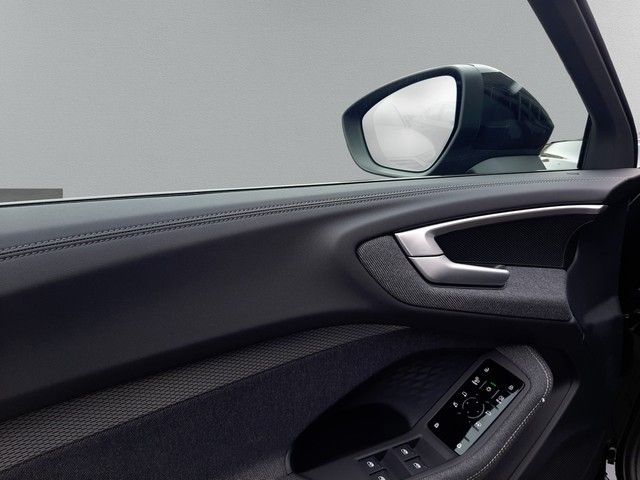 Fahrzeugabbildung Audi A5 Avant e-hybrid S line quattro AHK Matrix