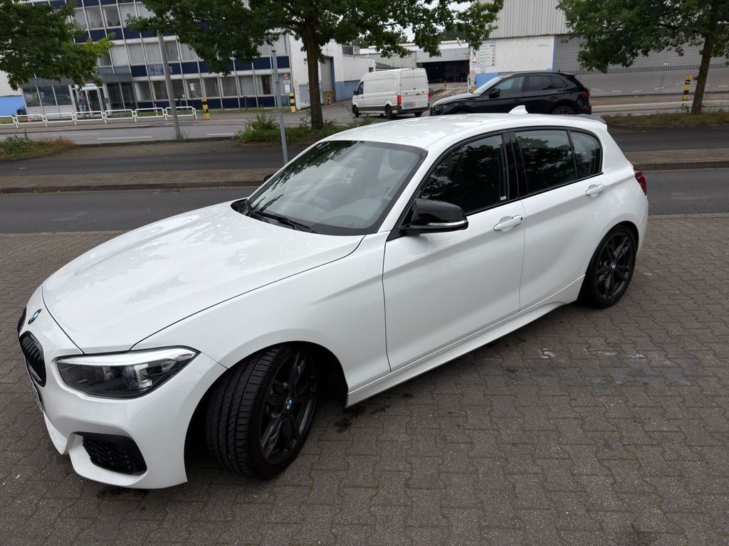 Image of BMW M140i