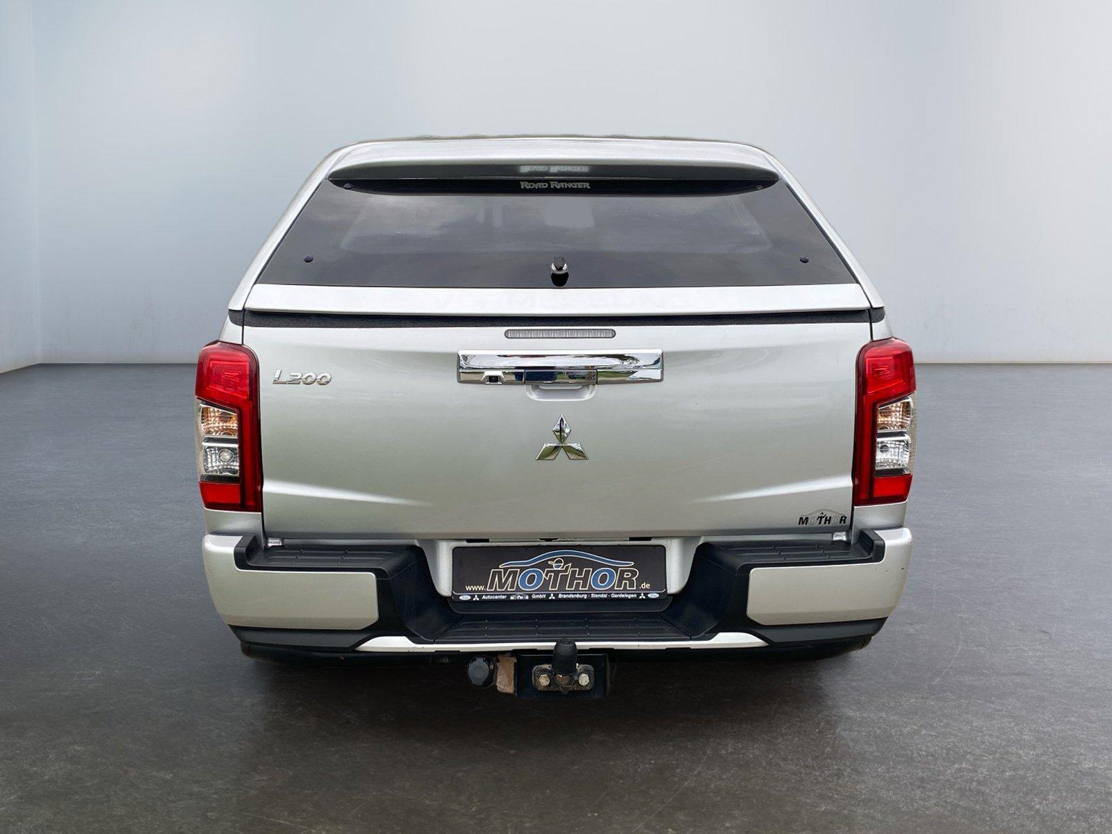 Mitsubishi L200 SELECT 2,2 DI-D Aut. TEMP+SHZ+KAMERA+DAB