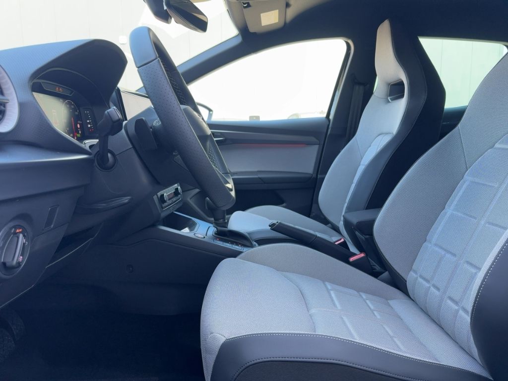 Fahrzeugabbildung SEAT Ibiza 1.0 TSI FR Facelift,Navi, Sitzh, Keyless