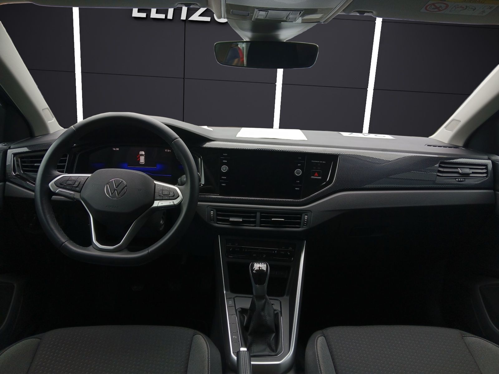 Fahrzeugabbildung Volkswagen Polo 1.0 Life LED Navi AID RKF GRA SH