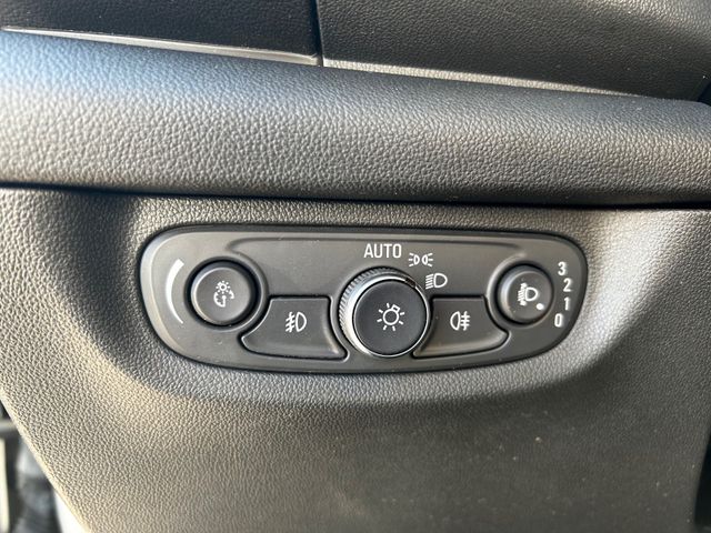 Insignia B Sports Tourer Edition*PDC*NAVI*