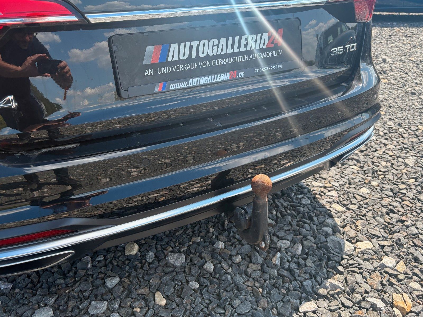 Fahrzeugabbildung Audi A4 Avant 35 TDI advanced Aut Navi LED AHK Kamera