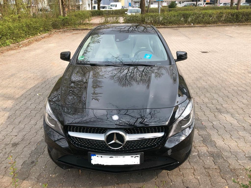 Image of Mercedes-Benz CLA 250