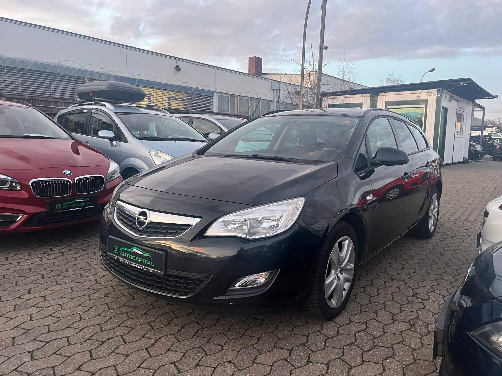 Opel Astra J Sports Tourer Design Edition