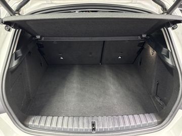 BMW 116i Sport Line DAB LED WLAN Tempomat Shz PDC