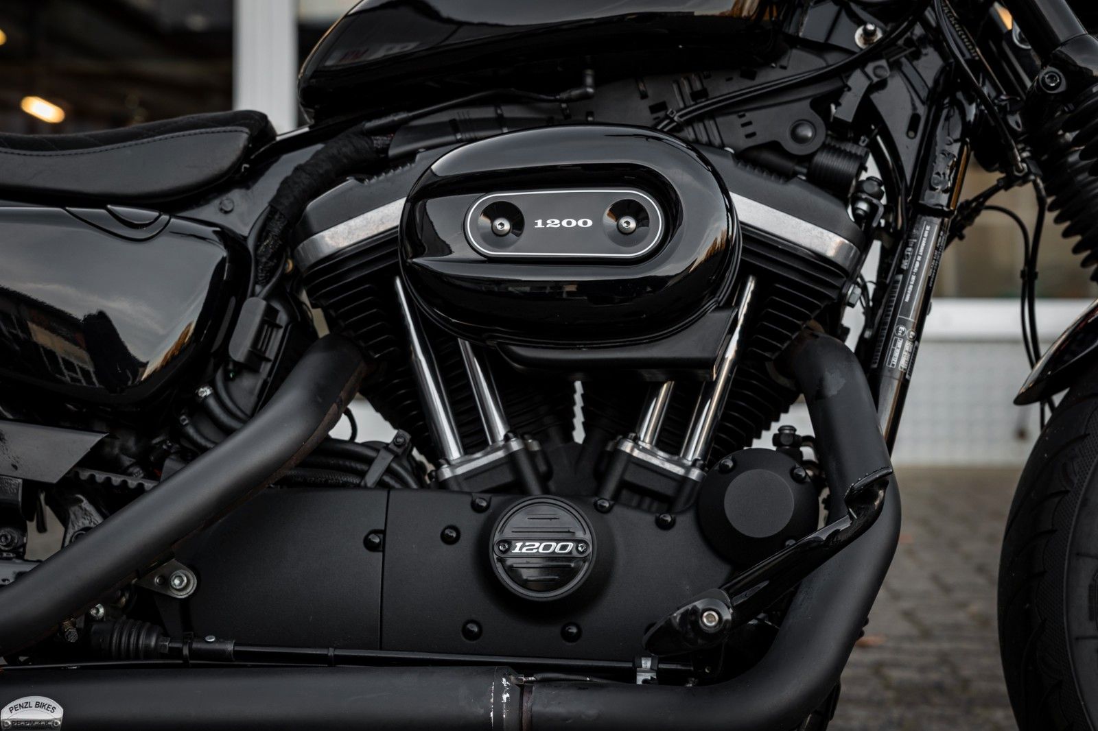 Fahrzeugabbildung Harley-Davidson XL1200X SPORTSTER FORTY-EIGHT - PENZL AUSPUFF -