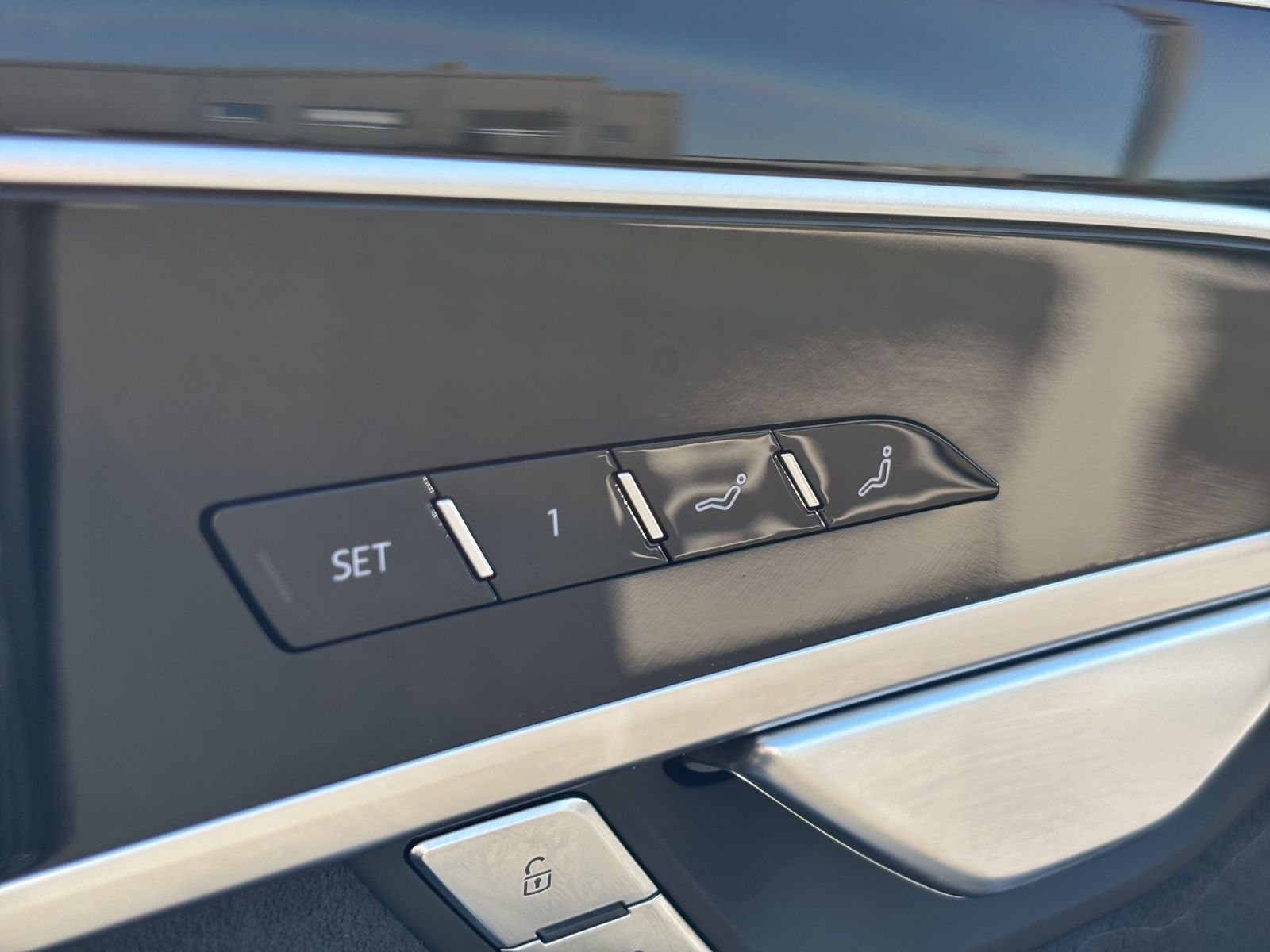 Audi A8 - Bild 19