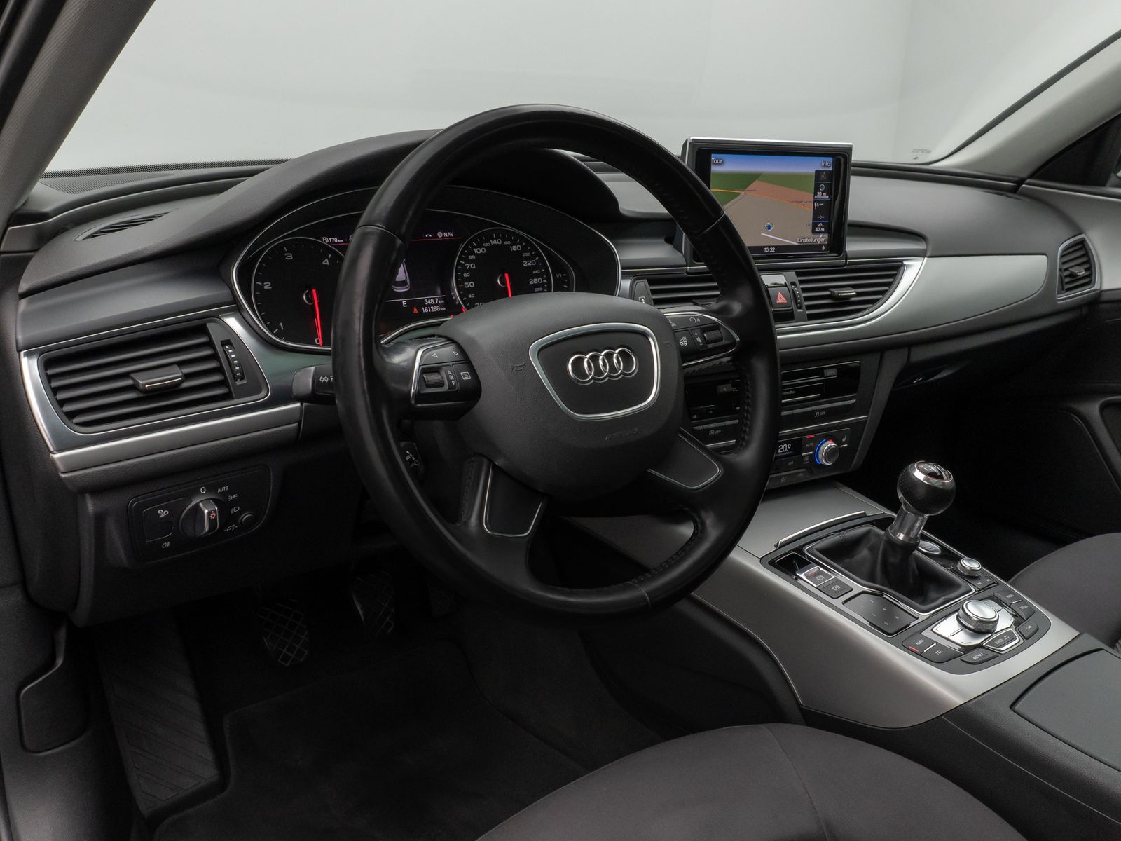 Fahrzeugabbildung Audi A6 Avant 3.0 TDI Kamera Panorama AHK Navi Sitzhz