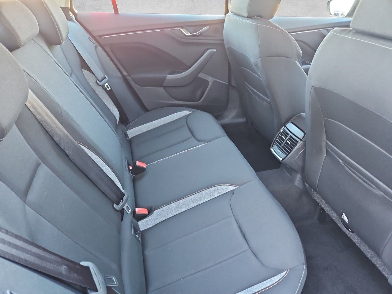 Fahrzeugabbildung SKODA Scala Selection 1.0 TSI 85 kW DSG,LED,Freisprech