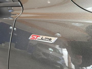Ford Focus Turnier ST-Line  1,0l Gar.bis 012029!*