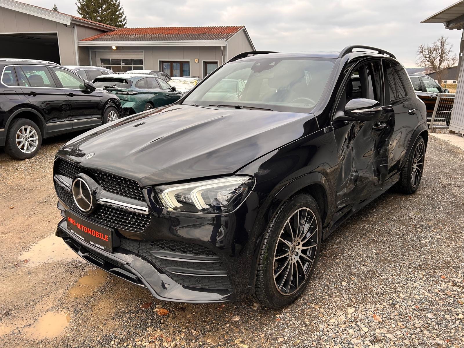 Mercedes-Benz 350d 4Matic AMG Line Leder Panorama Luft Headup