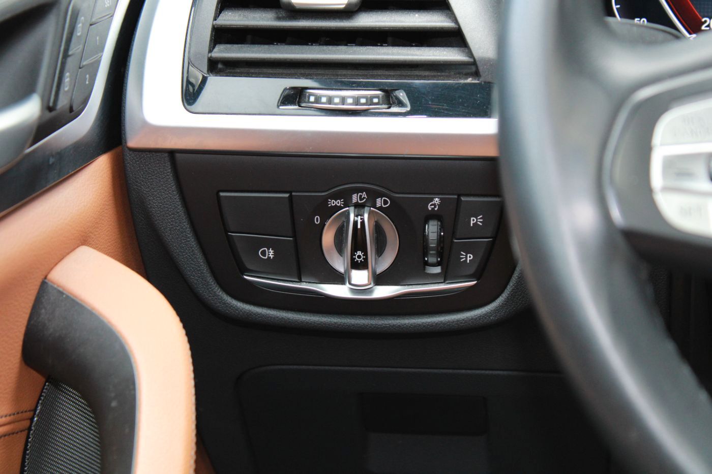 BMW iX3 HUD H&K AHK DAB 360° LED Gestiksteuerung foto 12