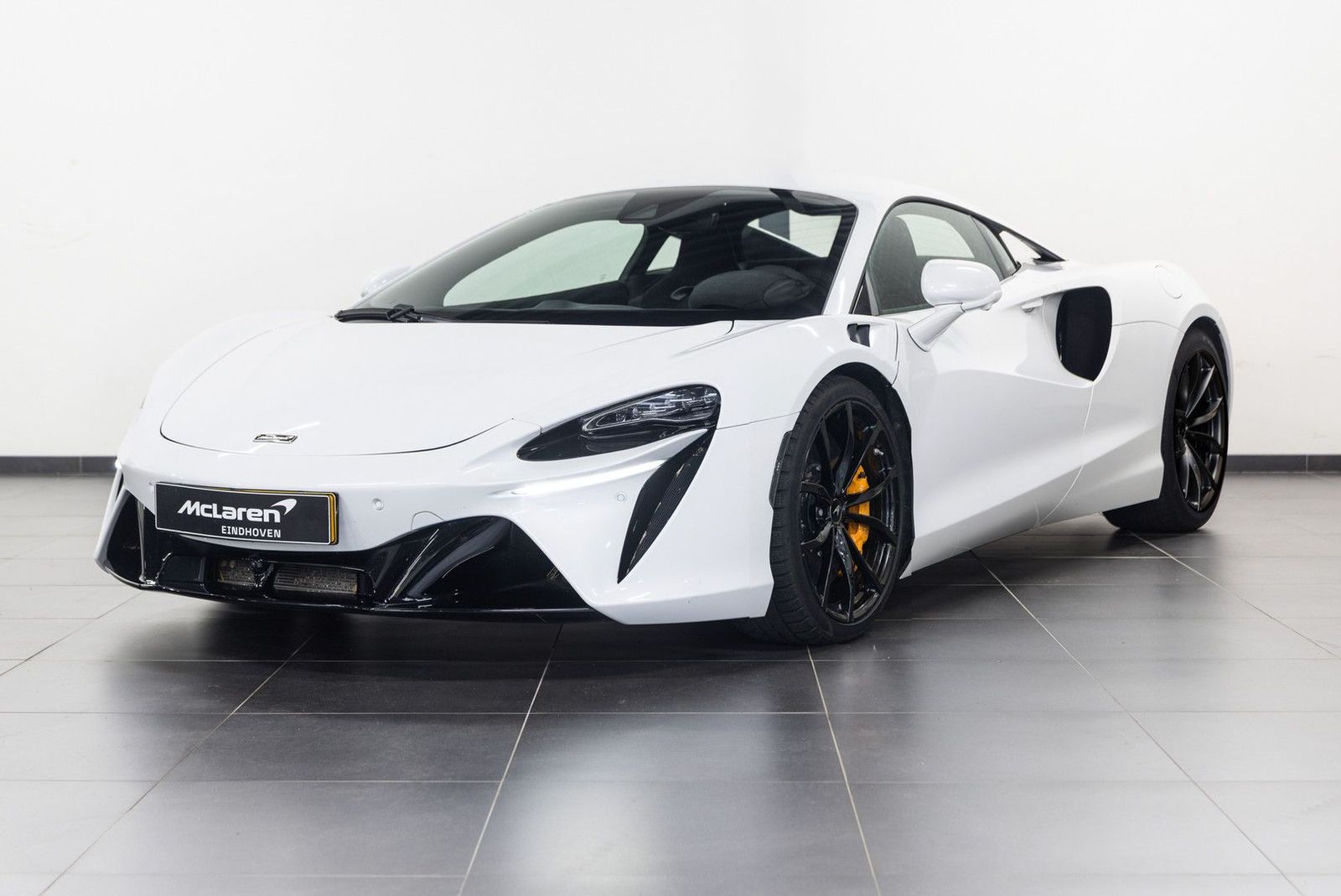 MCLAREN Artura