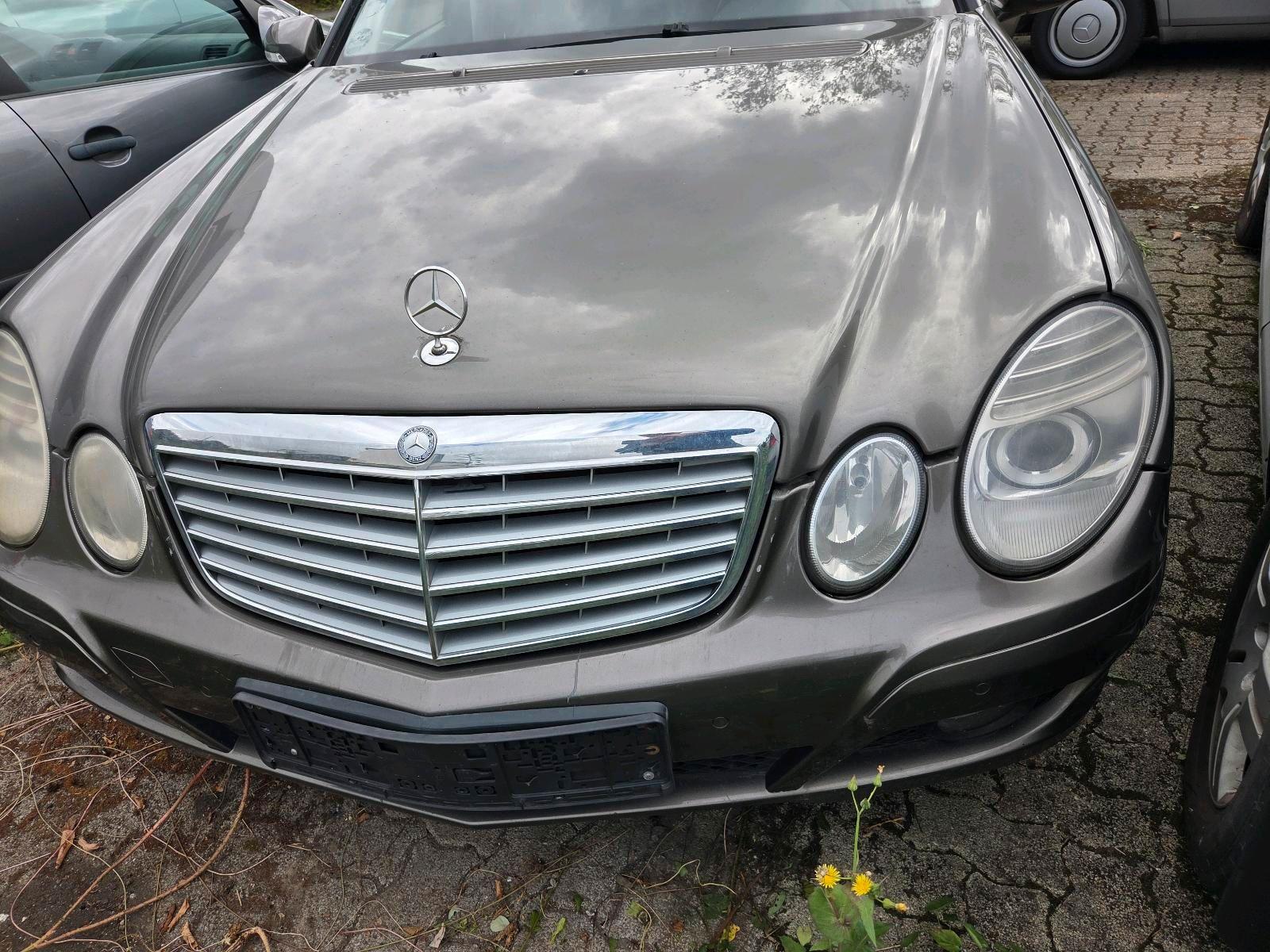 Mercedes-Benz 220, 2006