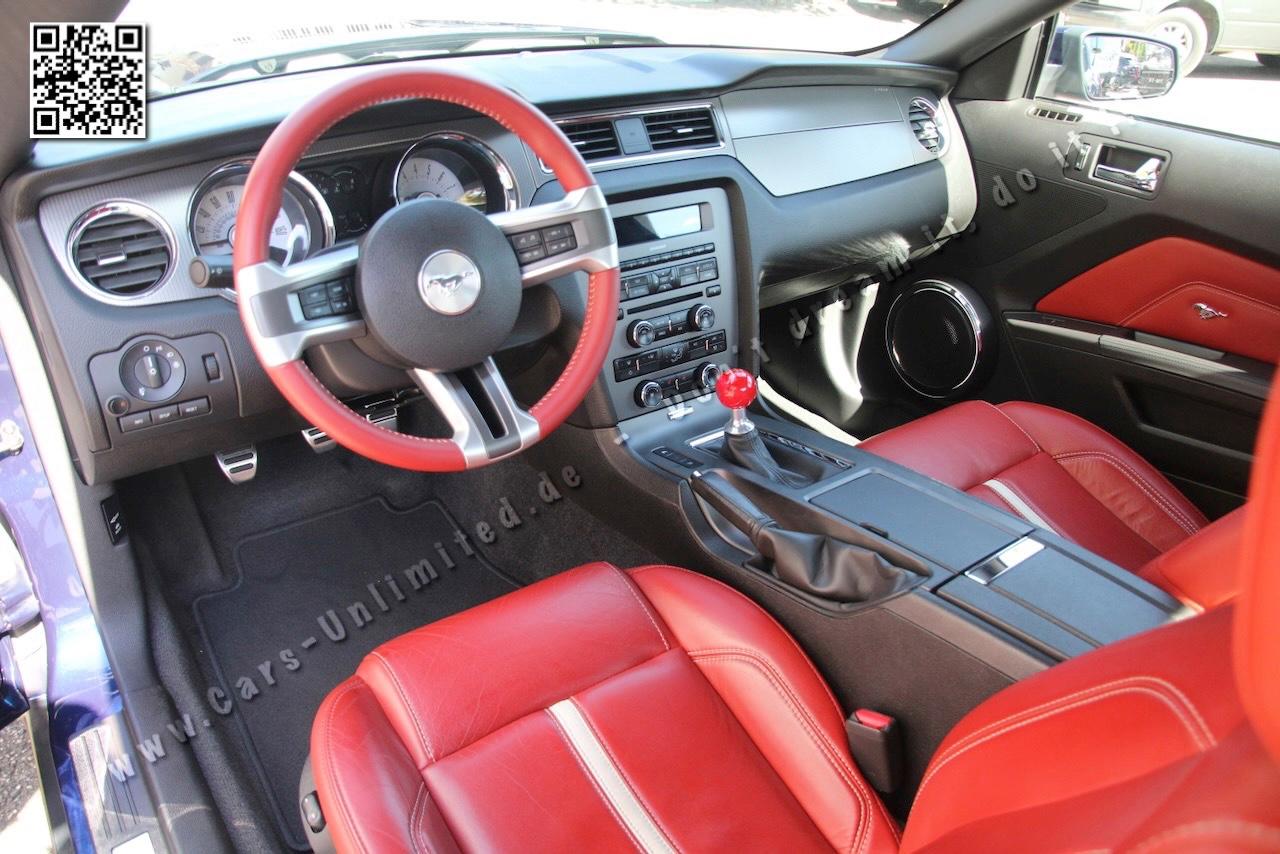 Ford Mustang GT Coupe 5.0 - wenig Laufleistung - TOP