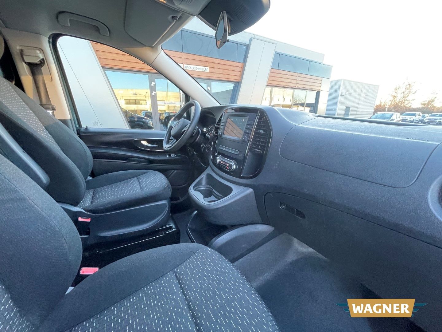 Fahrzeugabbildung Mercedes-Benz Vito Mixto 119 CDI 4x4 Sitzheizung