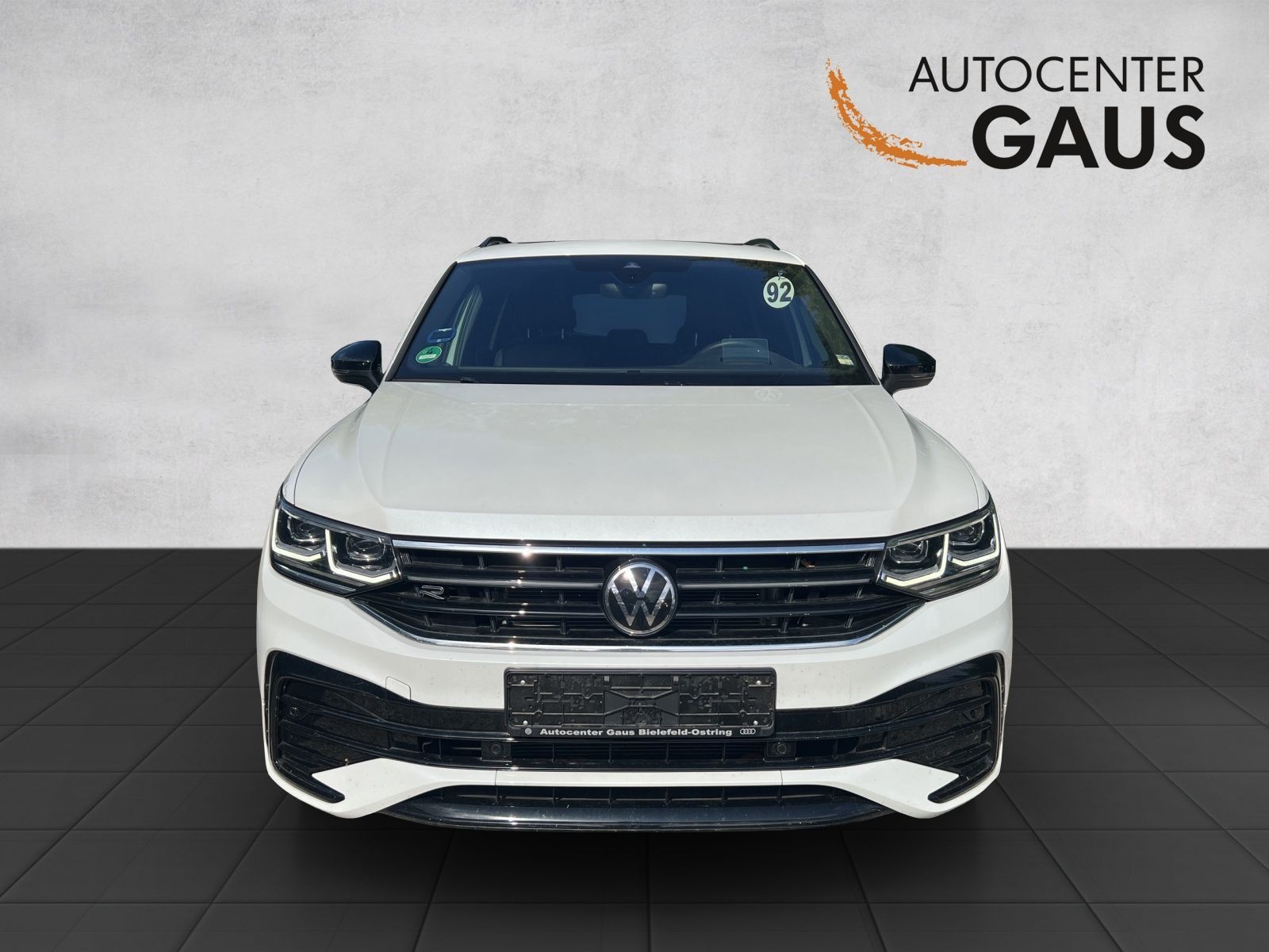 Tiguan Allspace R-Line 2.0 TSI 4M DSG AHK*Navi*7