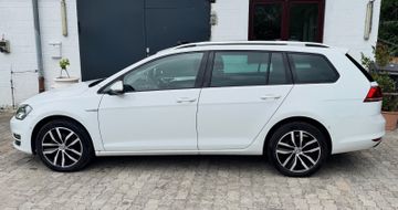 Volkswagen Golf - 4