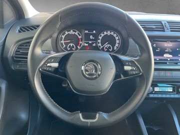 Skoda Fabia Combi III 1.0 TSI Style *AHK*CAM*LED*SHZ*