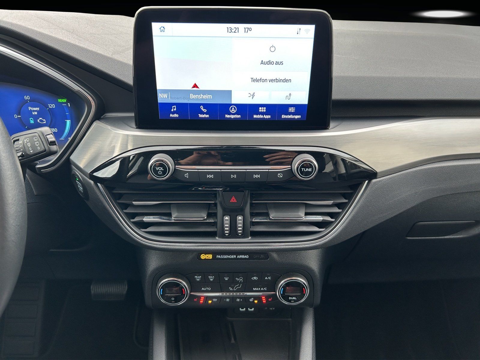 Fahrzeugabbildung Ford Kuga 2.5 PHEV Titanium X Aut./LED/KAMERA/NAVI/