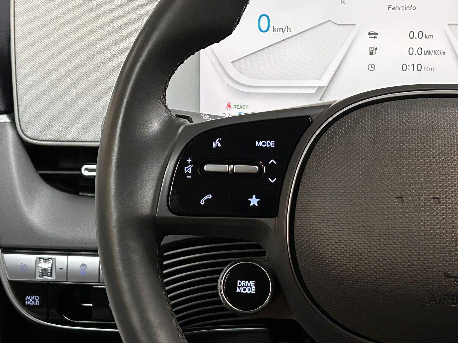 Fahrzeugabbildung Hyundai Ioniq 5 Techniq 4WD LED+NAVI+SHZ+ACC+DAB+WP+360°