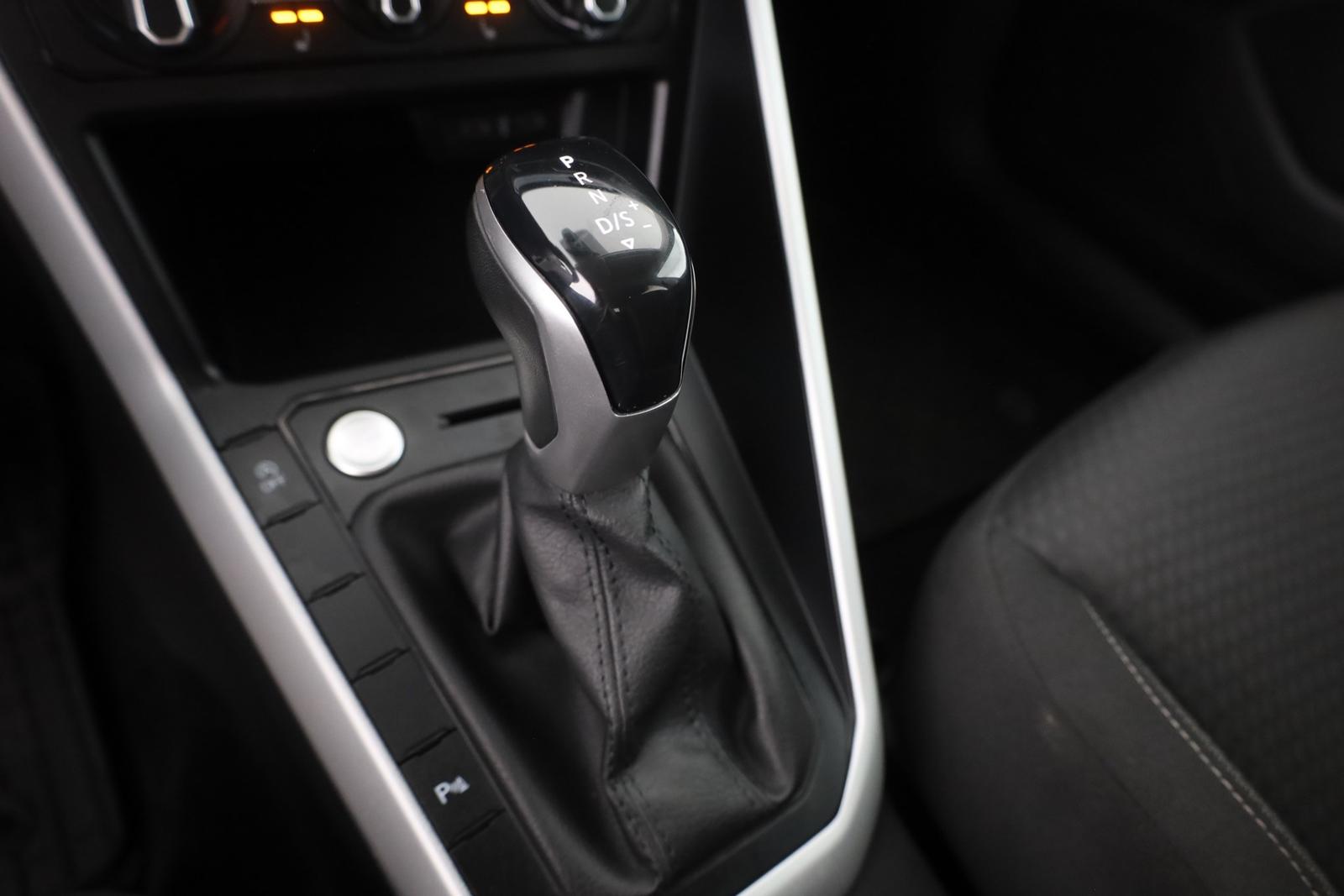 Volkswagen Polo 1.0 TSI DSG Life LED Navi Sitzheizung PDC, миниатюра 14