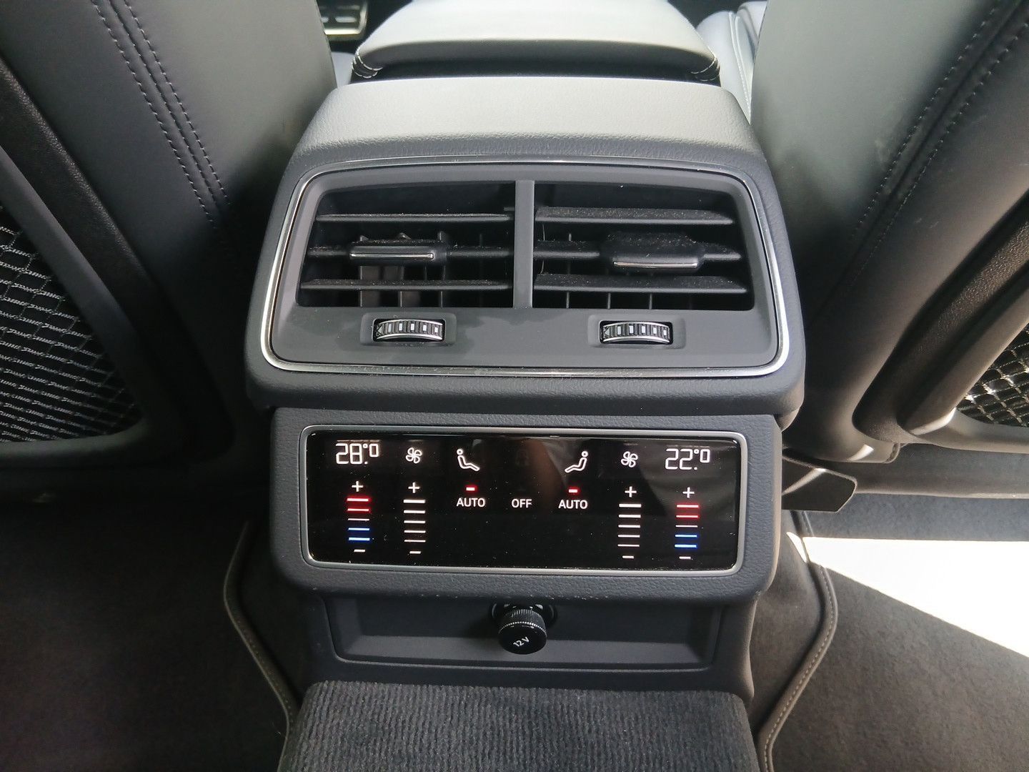 Audi S7 - Bild 23