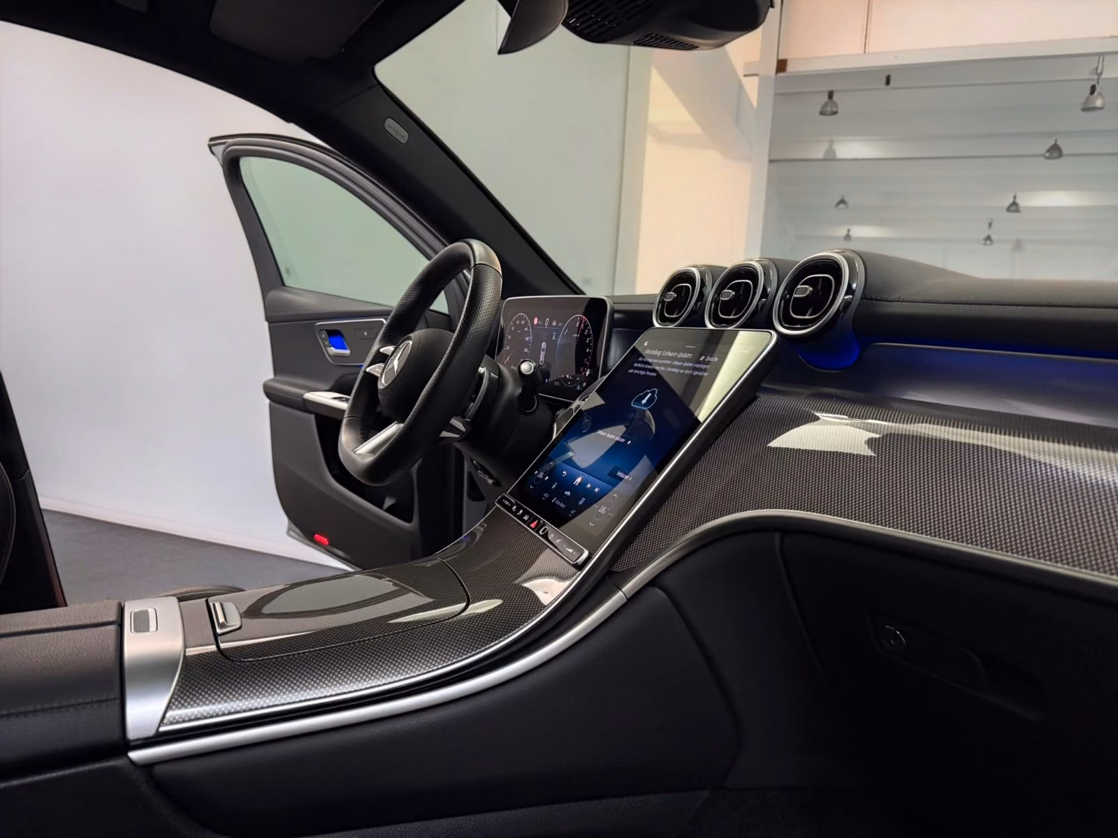Mercedes-Benz GLC 300 de 4M Coupe AMG LINE x2*PANO*ACC*ADVANCE