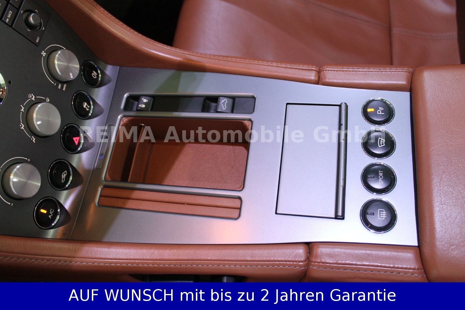 Fahrzeugabbildung Aston Martin DB9 Volante 5.9 i V12 Cabrio, Deut. Auslieferung
