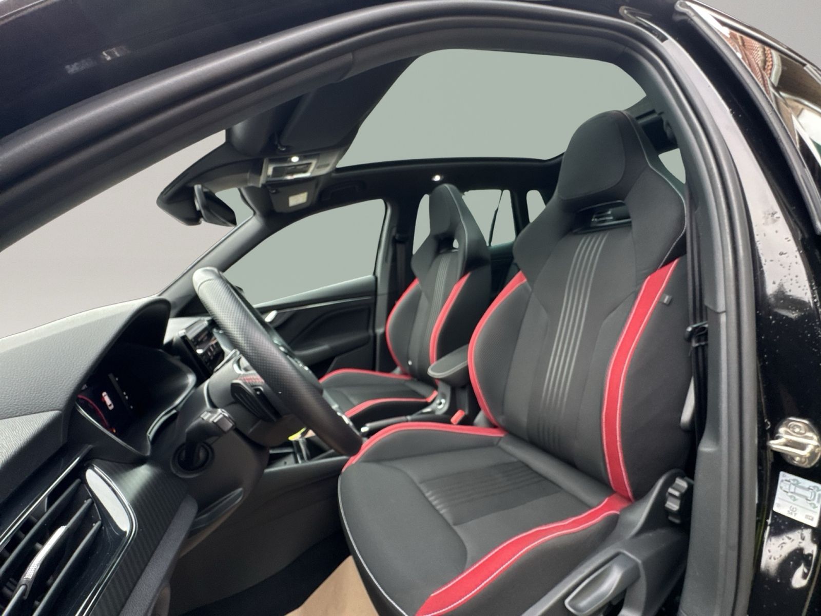 Kamiq 1.5 TSI Monte Carlo, Business Paket, Licht