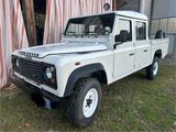 Land Rover Defender 130 TD5  2003  155000 km  - Land Rover Defender aus 2003