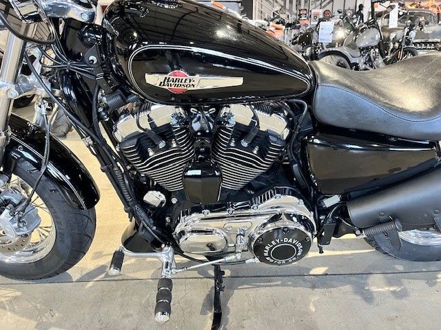 Fahrzeugabbildung Harley-Davidson Sportster XL1200C