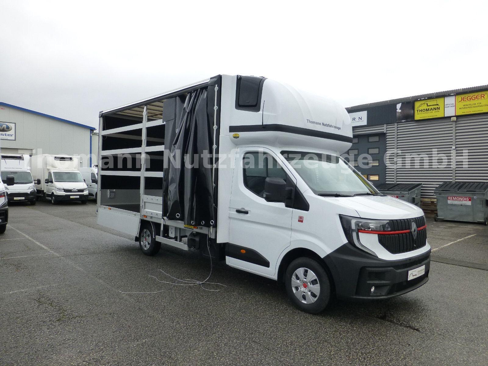 Renault NEW Master Pritsche Plane Schlafkabine