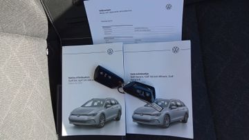 Volkswagen Golf - 5