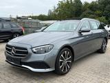 Mercedes-Benz E 300e Hyb*Avantgarde* Panoramadach *ACC*Head Up - Mercedes-Benz E 300 mit Hybrid-Antrieb: Grau, Kombi