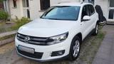 Volkswagen Tiguan 2.0 TDI Sondermodell LOUNGE - AHK TÜV neu - Volkswagen Tiguan: Sondermodell