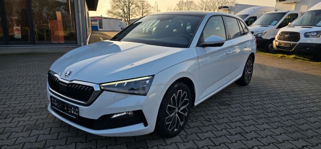 Skoda Scala Style Panorama Kamera Navi 1 Hand LED ACC