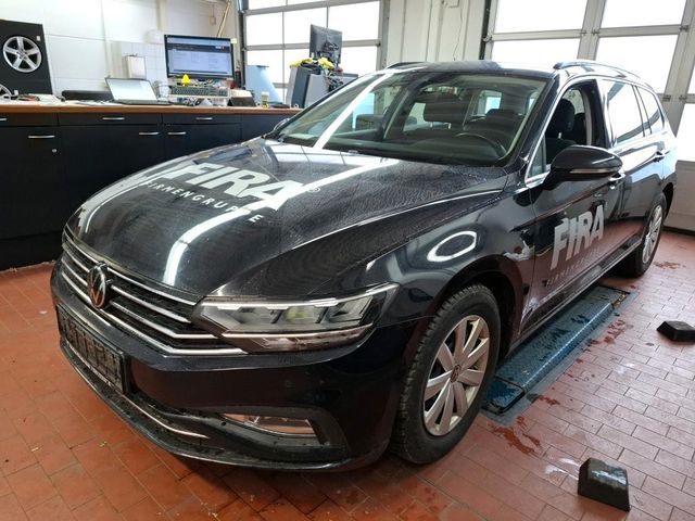 VW Passat Variant Business 2.0TDI DSG Navi SHZ ACC