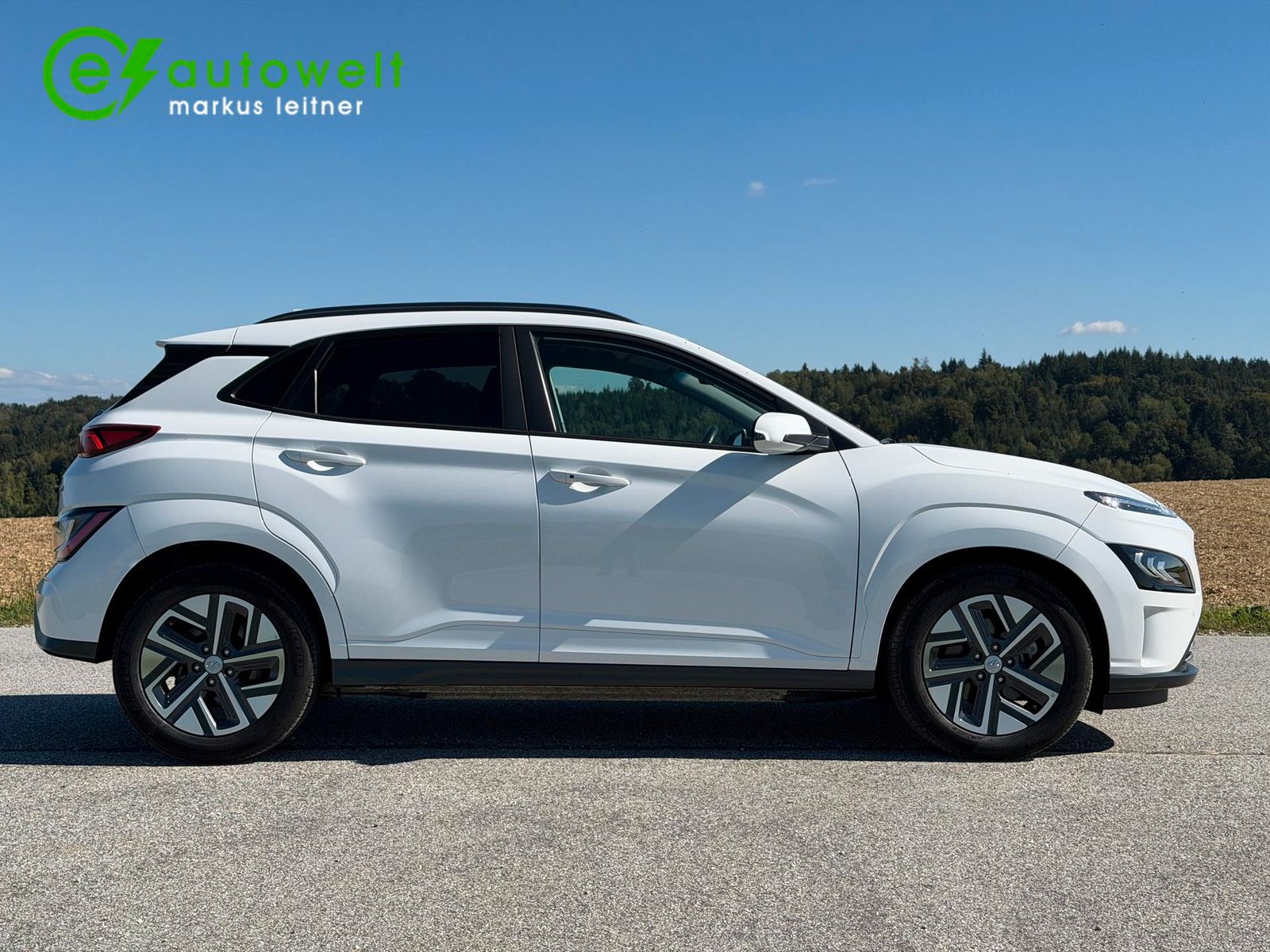 Hyundai Kona 39kWh Trend LED Wärmepumpe ACC Nav 3phasen imagem 3