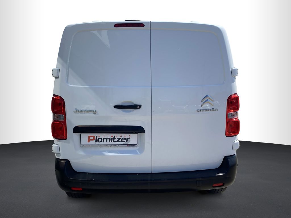 Fahrzeugabbildung Citroën Jumpy M BlueHDi 145 Club *NAVI*Rückfahrkamera*