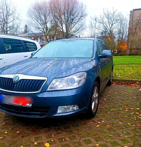 Skoda Octavia TSI 105PS Bj11 Kombi Klima...