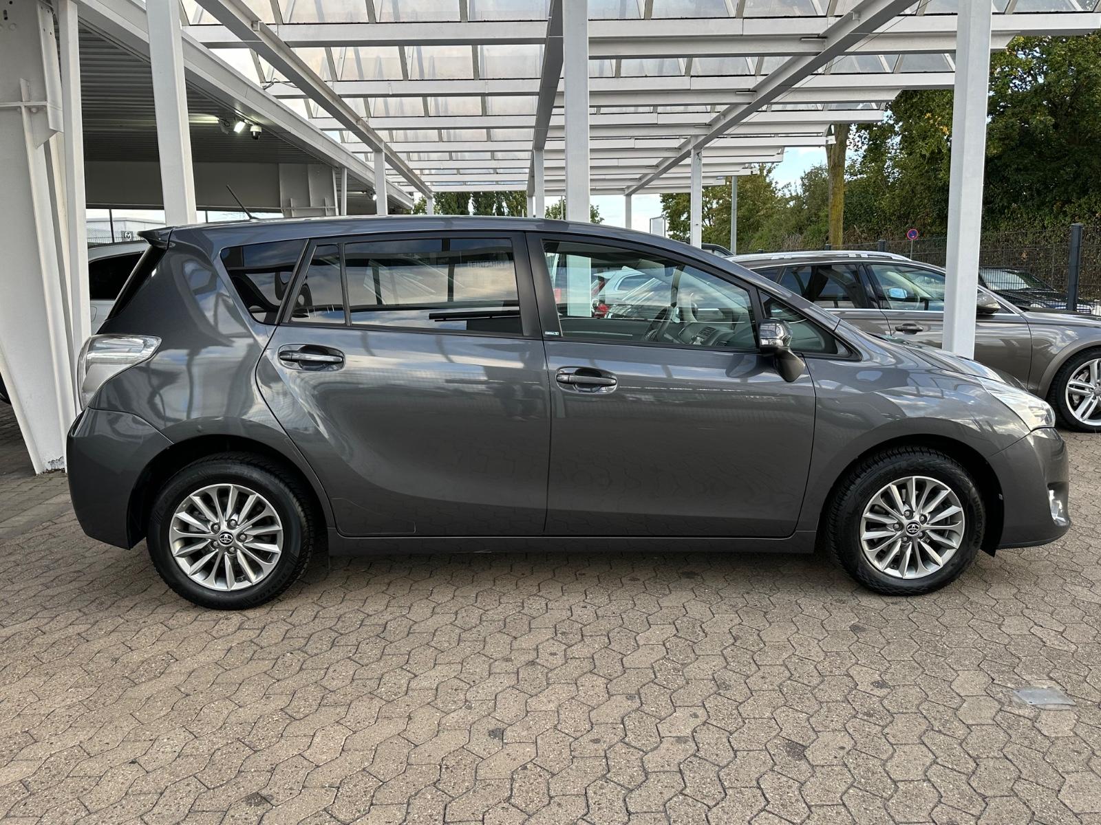 Toyota Verso 1.8 Edition-S*Navi*KlimaT*Alu*1Hand*Funk*T