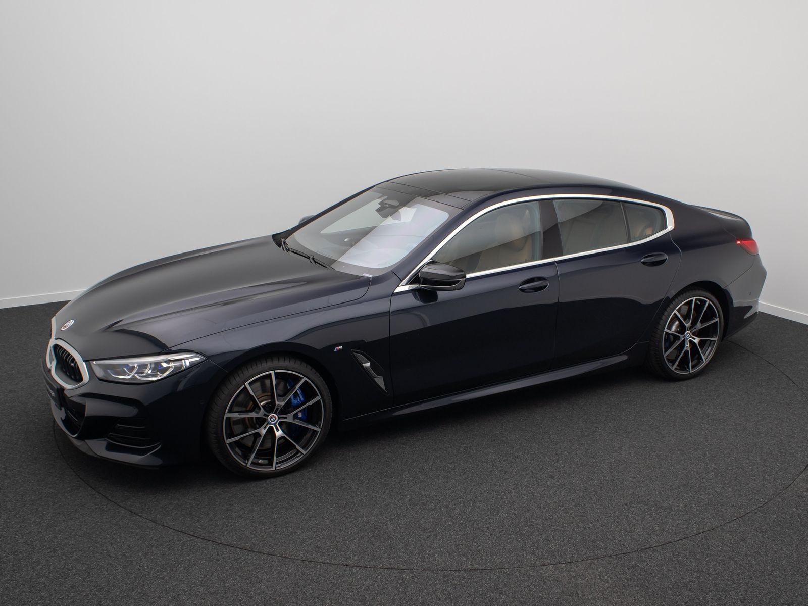 Fahrzeugabbildung BMW M850i xD GC 360° B&W Laser TV SoftClose 20Zoll